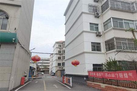 密州华诚悦府3室2厅1卫118万125m2出售